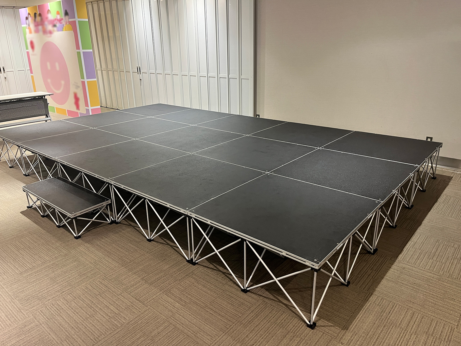 簡単ステージ 施工事例1