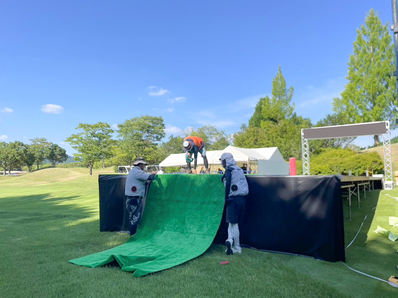 屋外イベント施工風景 8